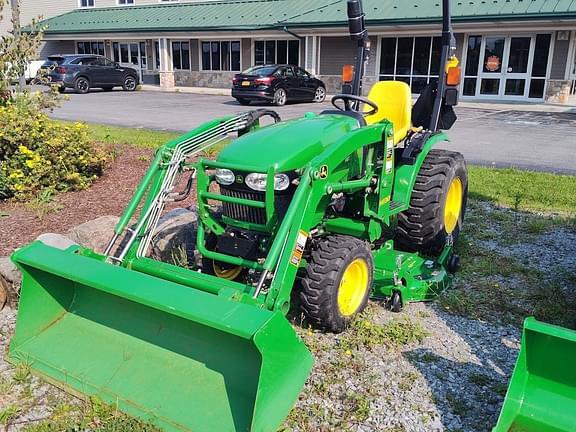 Image of John Deere 2032R Primary image