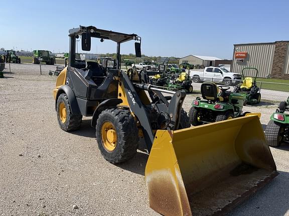 Image of John Deere 204K equipment image 2