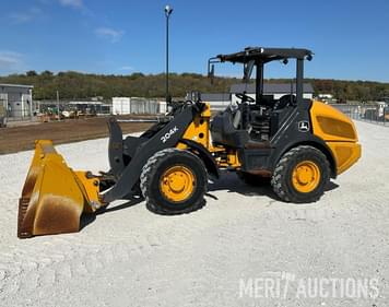 Main image John Deere 204K