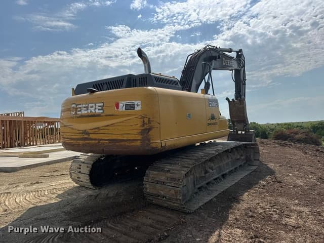 Image of John Deere 210GLC equipment image 4
