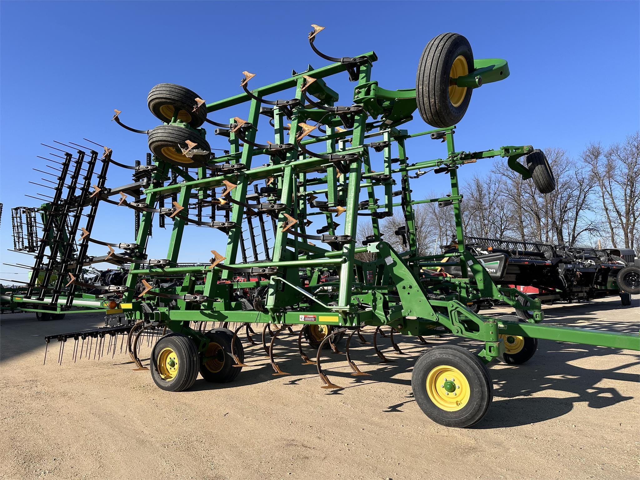 2014 John Deere 2210 Equipment Image0