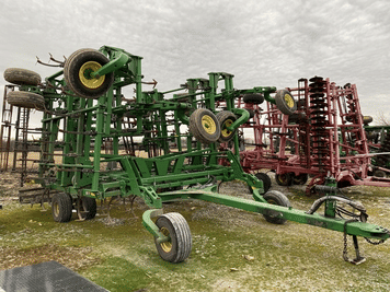 Main image John Deere 2210