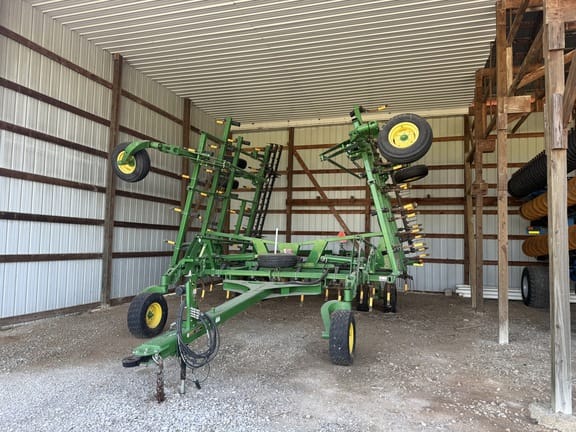 2014 John Deere 2210 Equipment Image0