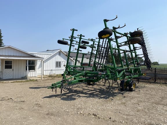 2014 John Deere 2210 Equipment Image0