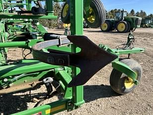 Main image John Deere 2210 7