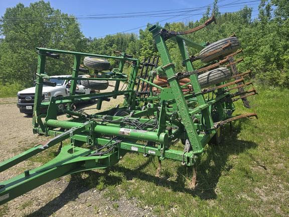 Image of John Deere 2210LL Primary image