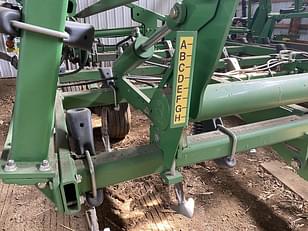 Main image John Deere 2210L 8