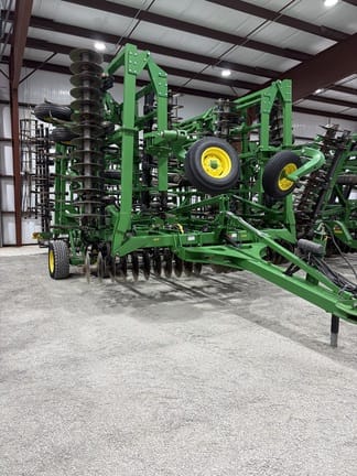 2014 John Deere 2310 Equipment Image0