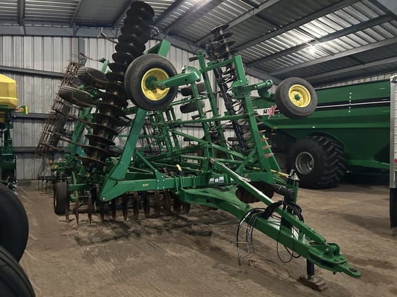 2014 John Deere 2310 Equipment Image0