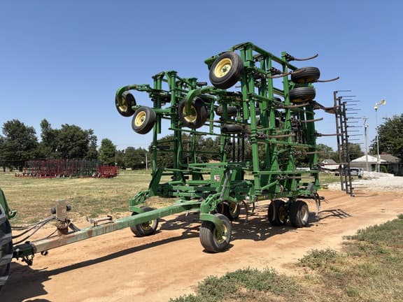 Image of John Deere 2410 Primary image