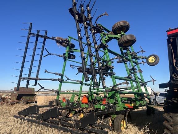 Image of John Deere 2410 equipment image 2