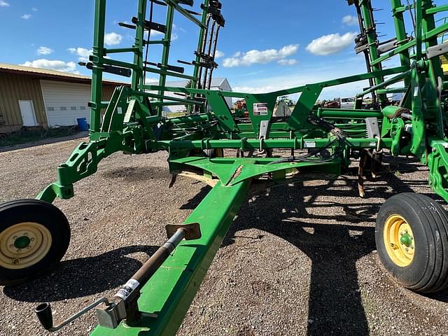 Image of John Deere 2410 equipment image 4