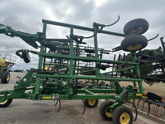 Image of John Deere 2410 Primary image