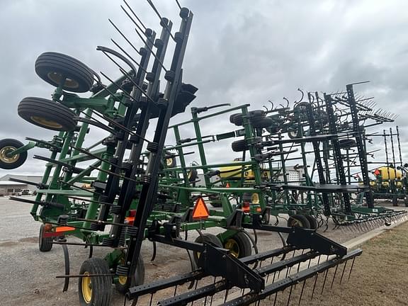 Image of John Deere 2410 equipment image 2