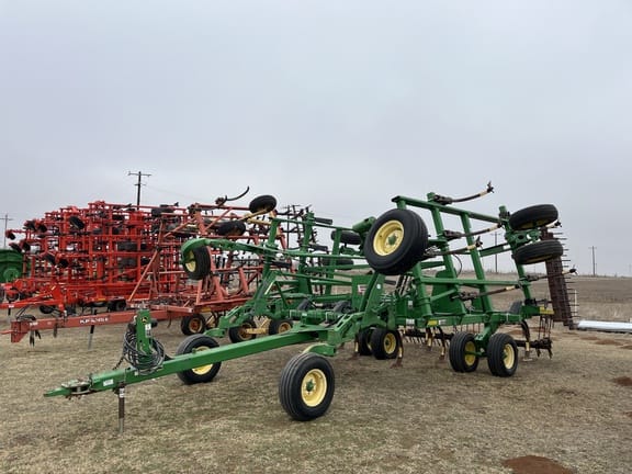 2014 John Deere 2410 Equipment Image0