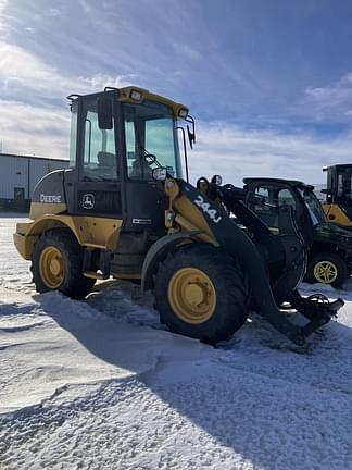 Image of John Deere 244J equipment image 4