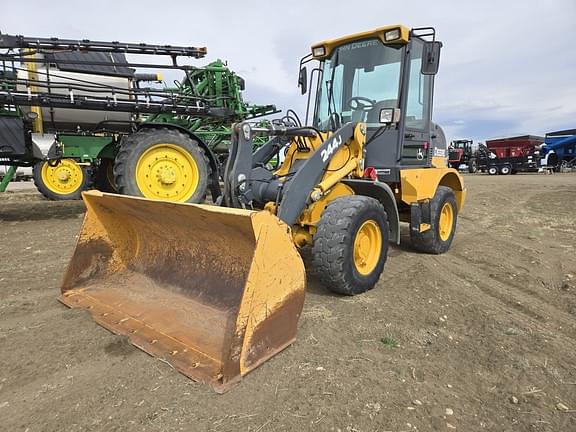Image of John Deere 244J equipment image 4