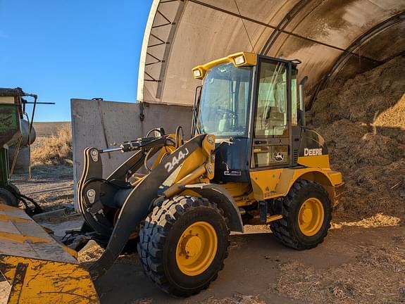 Image of John Deere 244J equipment image 2