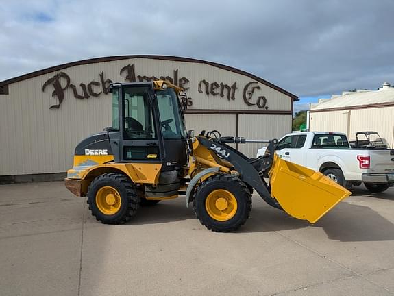 Image of John Deere 244J equipment image 2