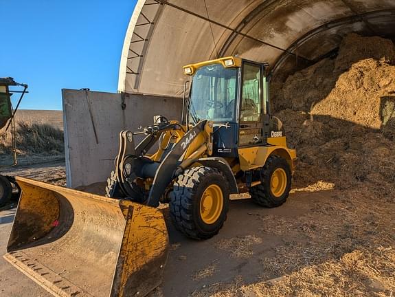 Image of John Deere 244J equipment image 1