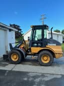 2014 John Deere 244J Image