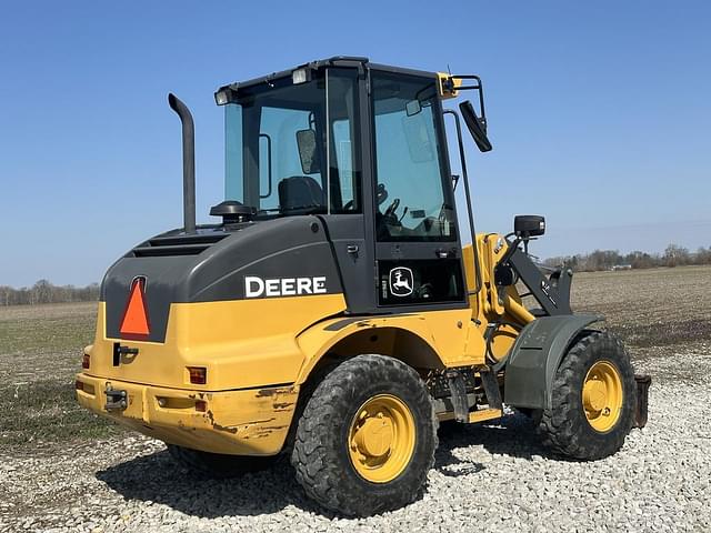 Image of John Deere 244J equipment image 4