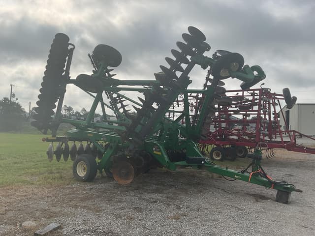 Image of John Deere 2623 equipment image 3