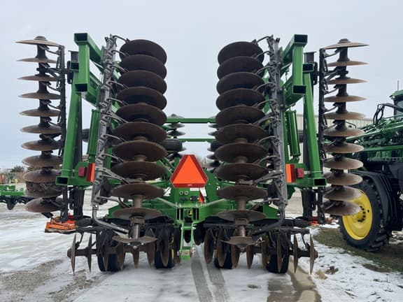 Image of John Deere 2623 equipment image 1