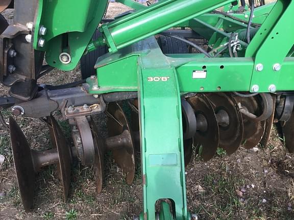 Image of John Deere 2623 equipment image 1