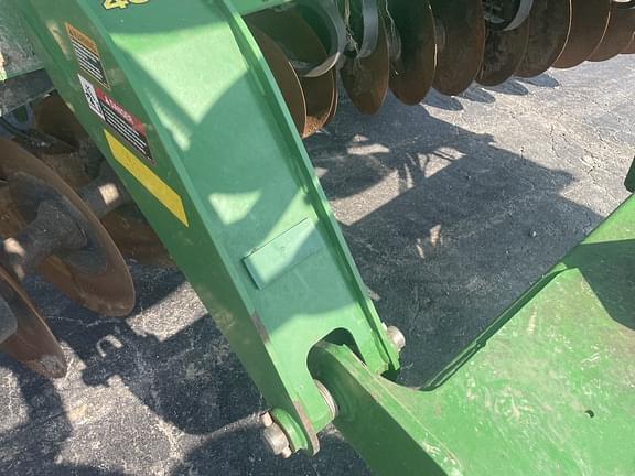 Image of John Deere 2623 equipment image 4