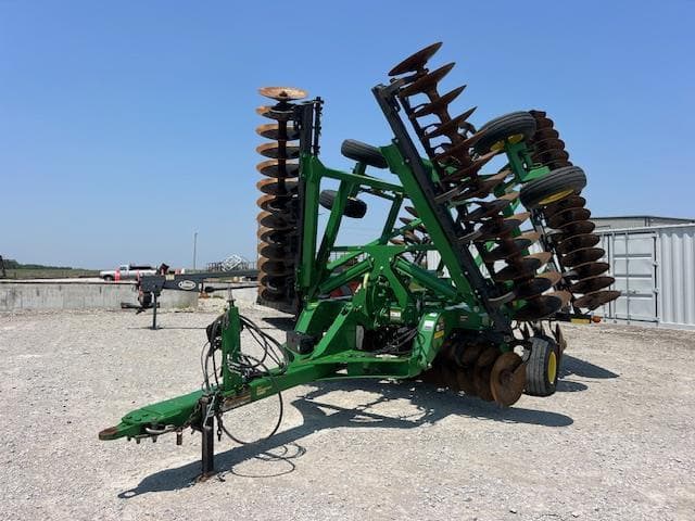 Image of John Deere 2623 equipment image 1