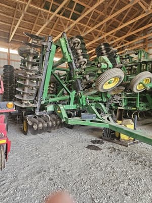 2014 John Deere 2623 Image