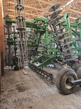 Image of John Deere 2623 Image 1