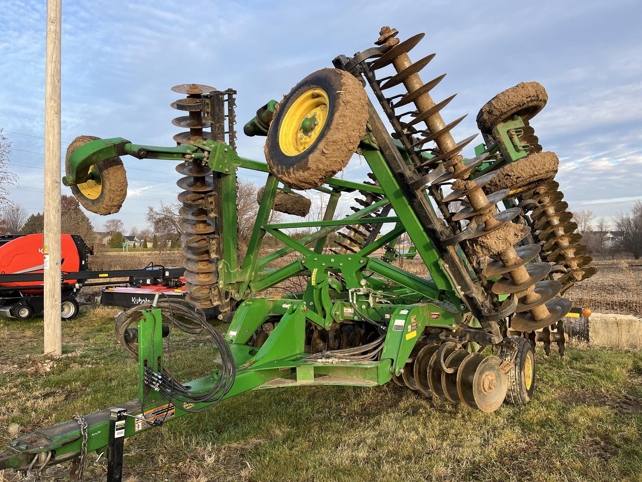 2014 John Deere 2623 Equipment Image0