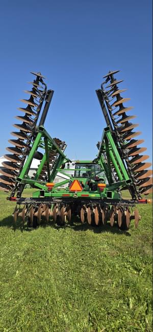 2014 John Deere 2623 Image