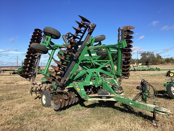 Image of John Deere 2623 Primary image