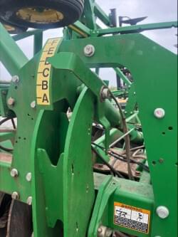 Image of John Deere 2623 equipment image 4