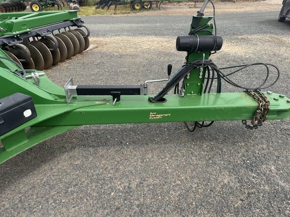 Image of John Deere 2623 equipment image 3
