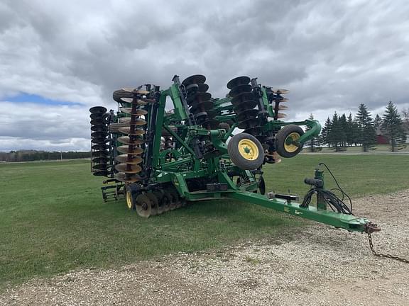 Image of John Deere 2623 equipment image 1