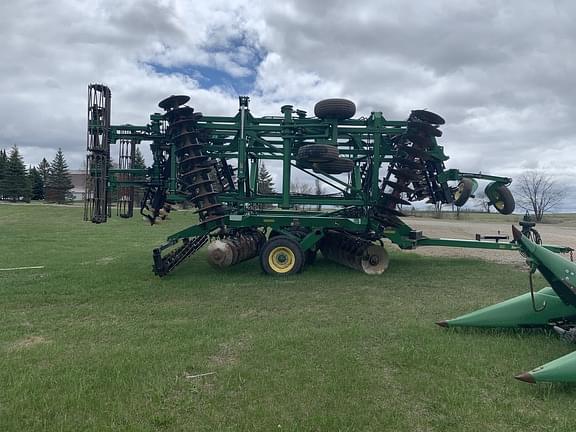 Image of John Deere 2623 equipment image 2