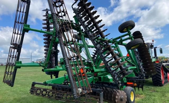 Image of John Deere 2623VT equipment image 4