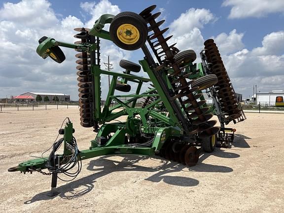 Image of John Deere 2623VT Primary image