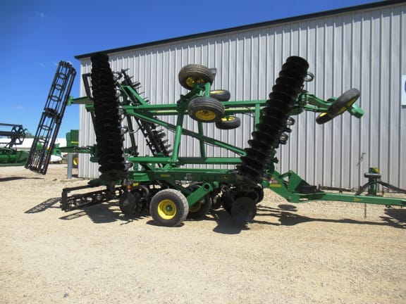 2014 John Deere 2623VT Equipment Image0