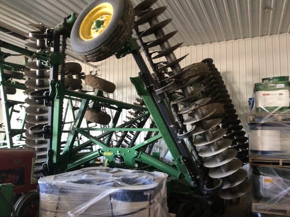 Main image John Deere 2623VT