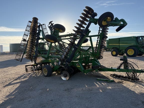 2014 John Deere 2623VT Equipment Image0