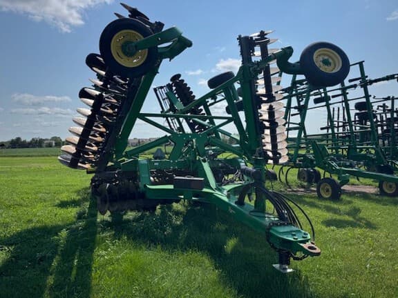 Image of John Deere 2623VT Primary image