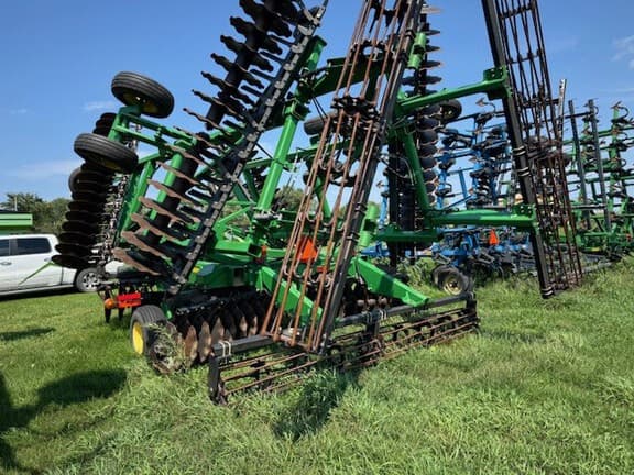 Image of John Deere 2623VT equipment image 4