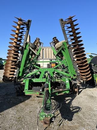 Image of John Deere 2623VT equipment image 1