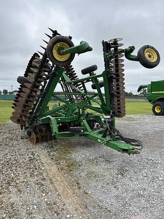 Image of John Deere 2623VT Primary image