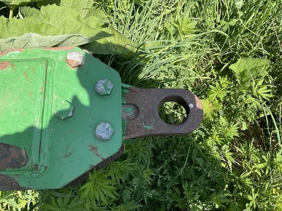Image of John Deere 2625 equipment image 1